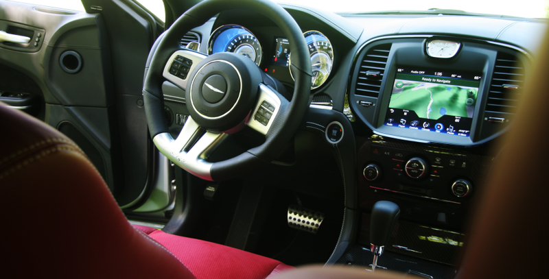Illustration for article titled The Chrysler 300 SRT Is How Big American Cars Should Feel